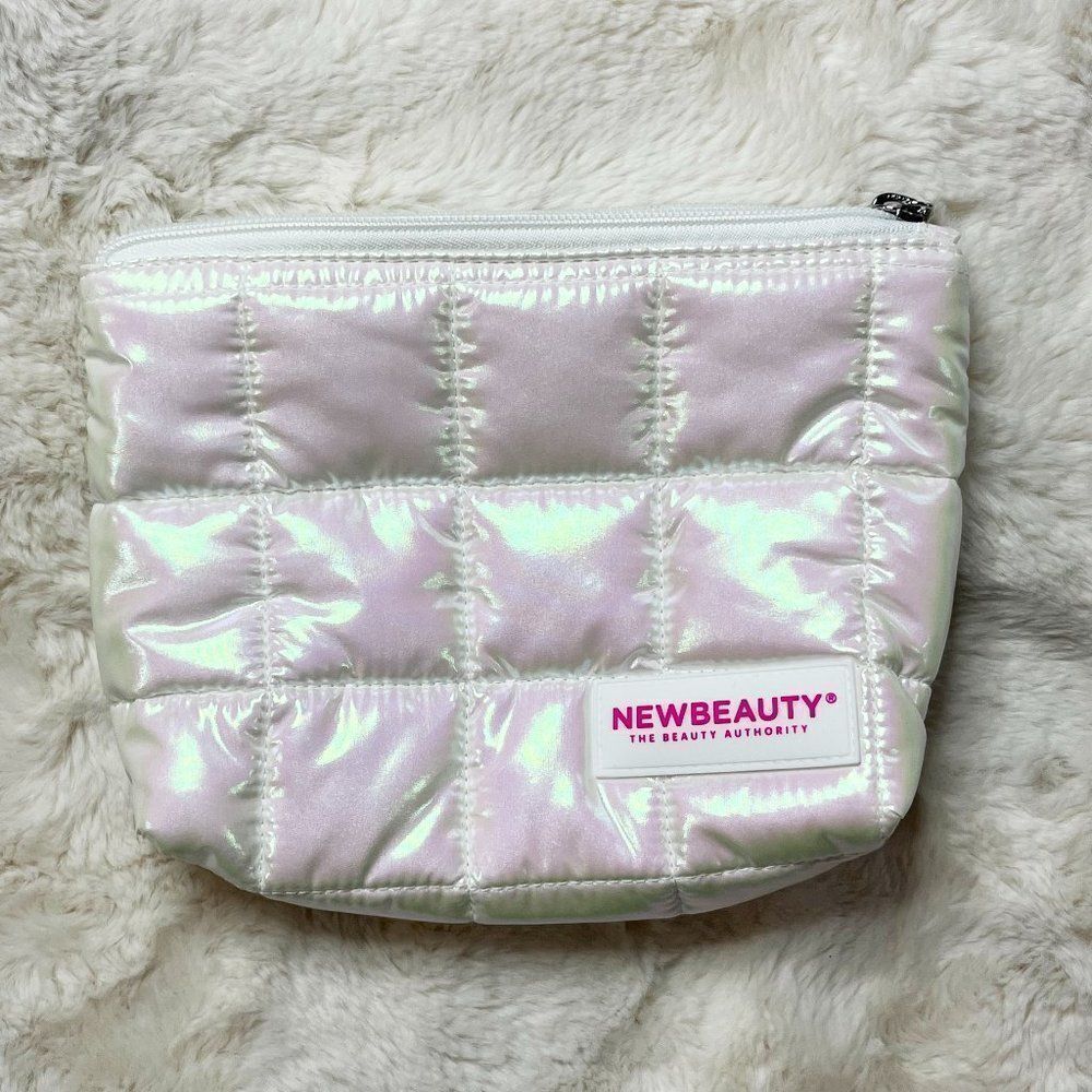 Go Dash Dot Iridescent Puffle Makeup‎ Bag